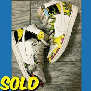 Nike SB dunk “ de la soul” 💛💛
